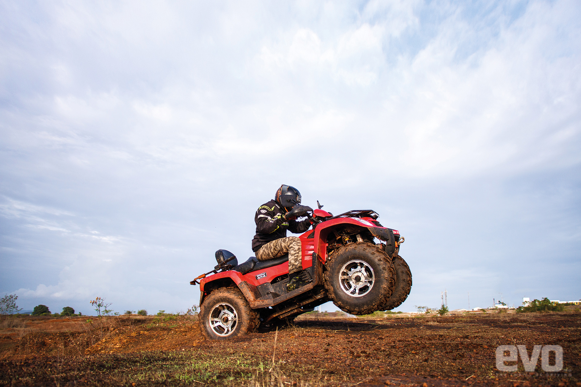 Powerland 900d 4×4 review Powerland 900d 4×4 review