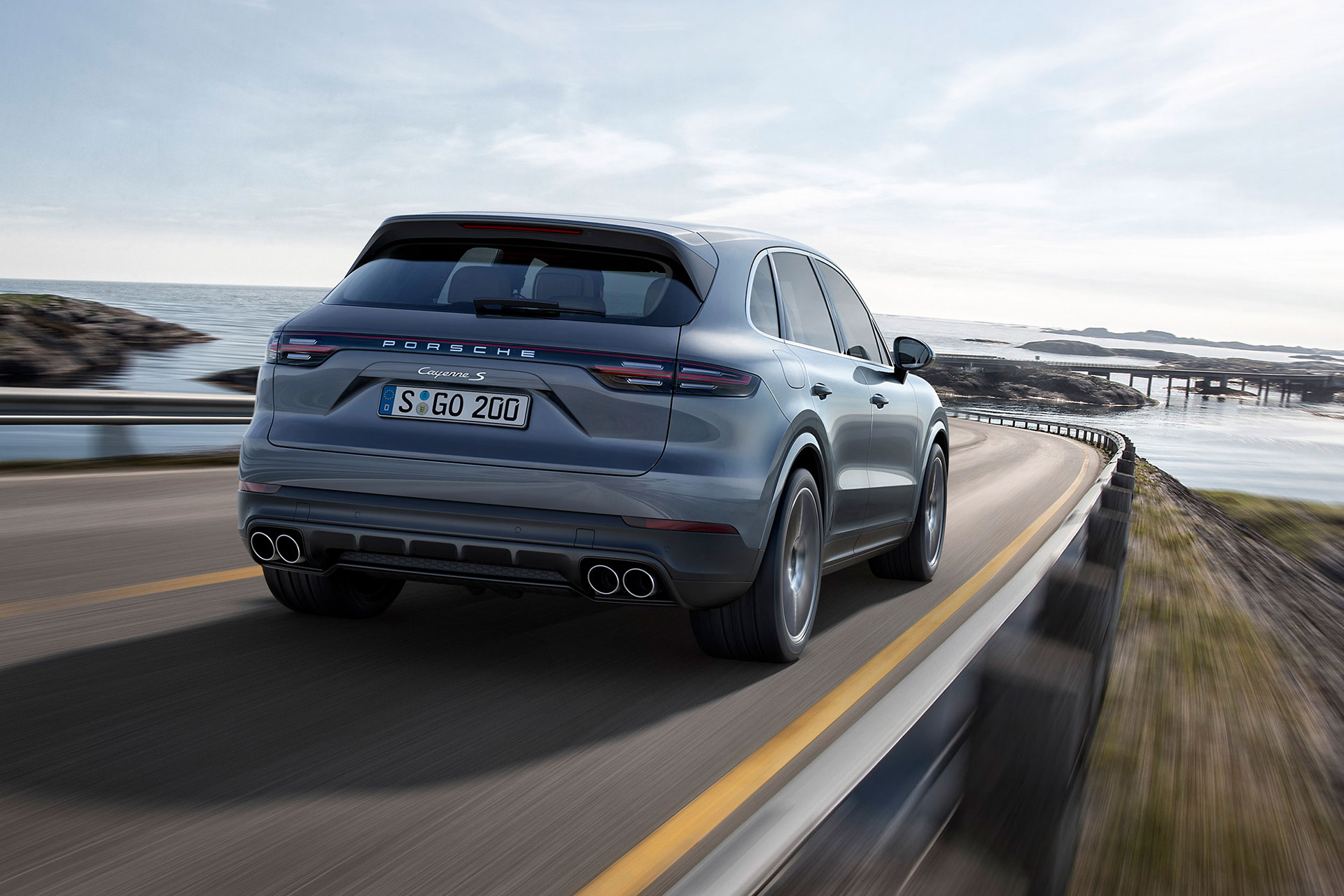 Porsche unveils the third generation Cayenne