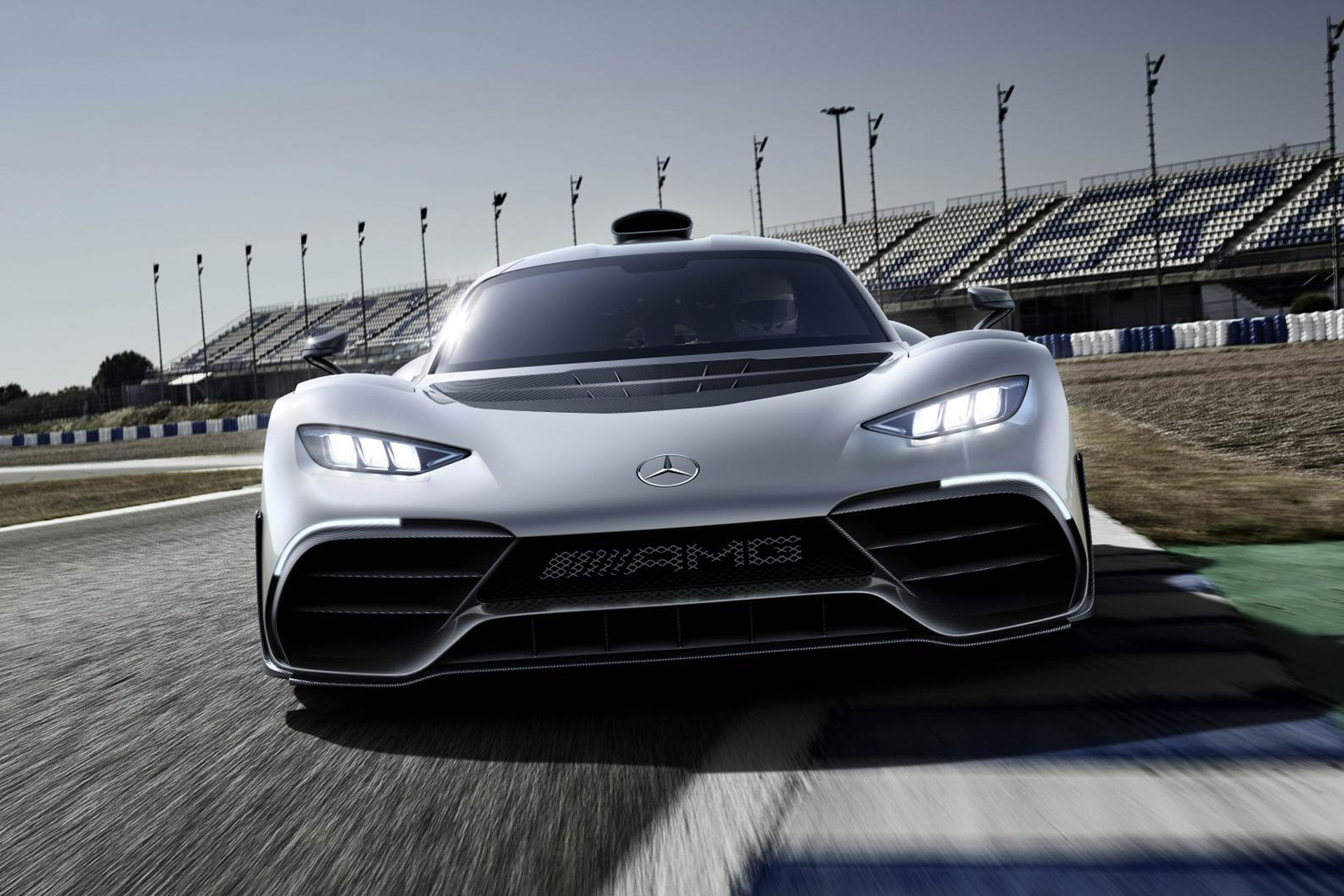 Mercedes-AMG unveils the Project One Mercedes-AMG unveils the Project One