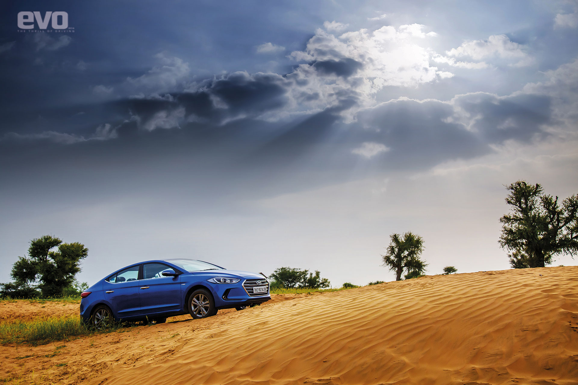 Desert blues: Chasing the sun in a Hyundai Elantra Desert blues: Chasing the sun in a Hyundai Elantra