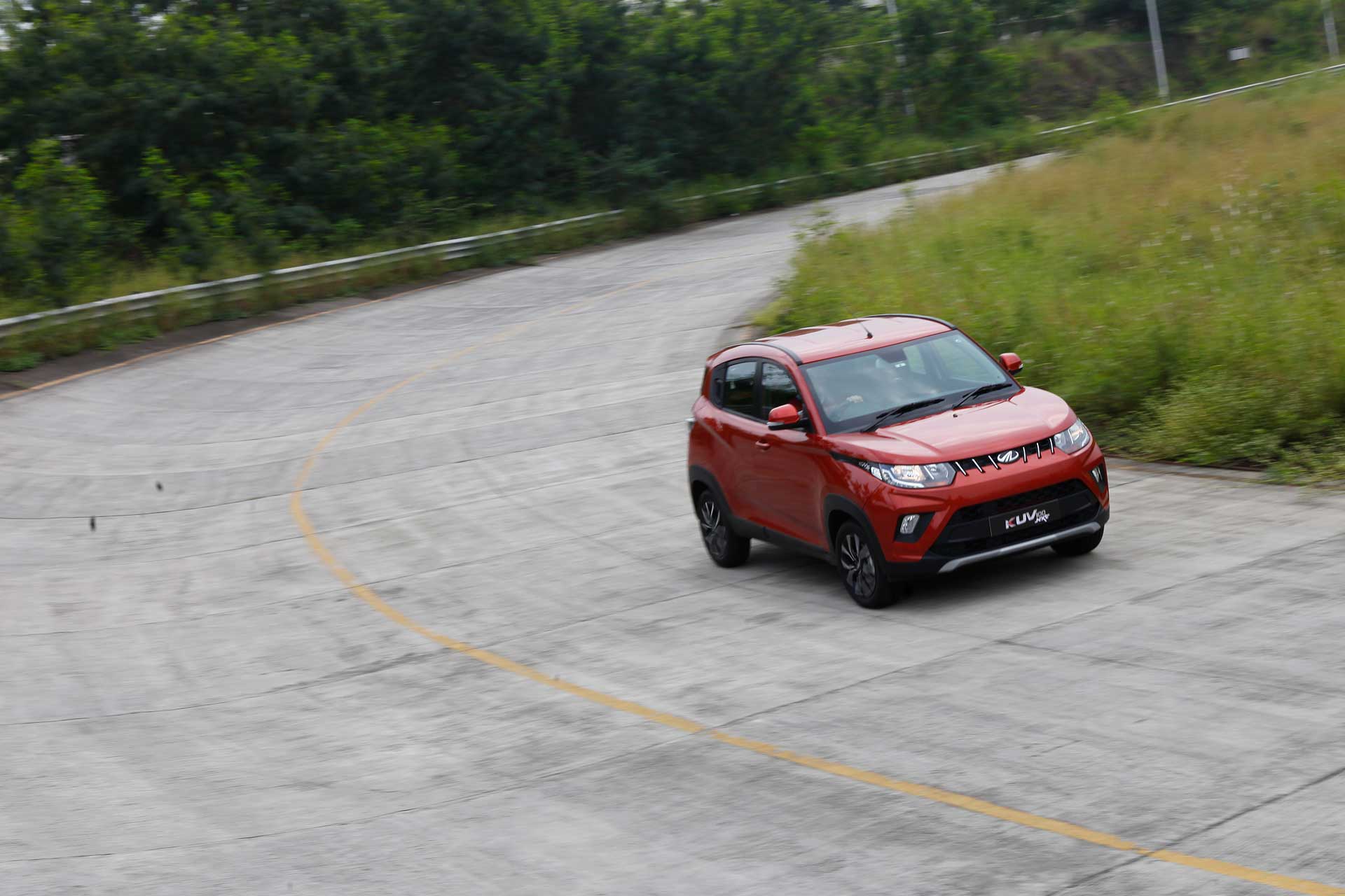 Mahindra KUV 100 NXT Driven Mahindra KUV 100 NXT Driven
