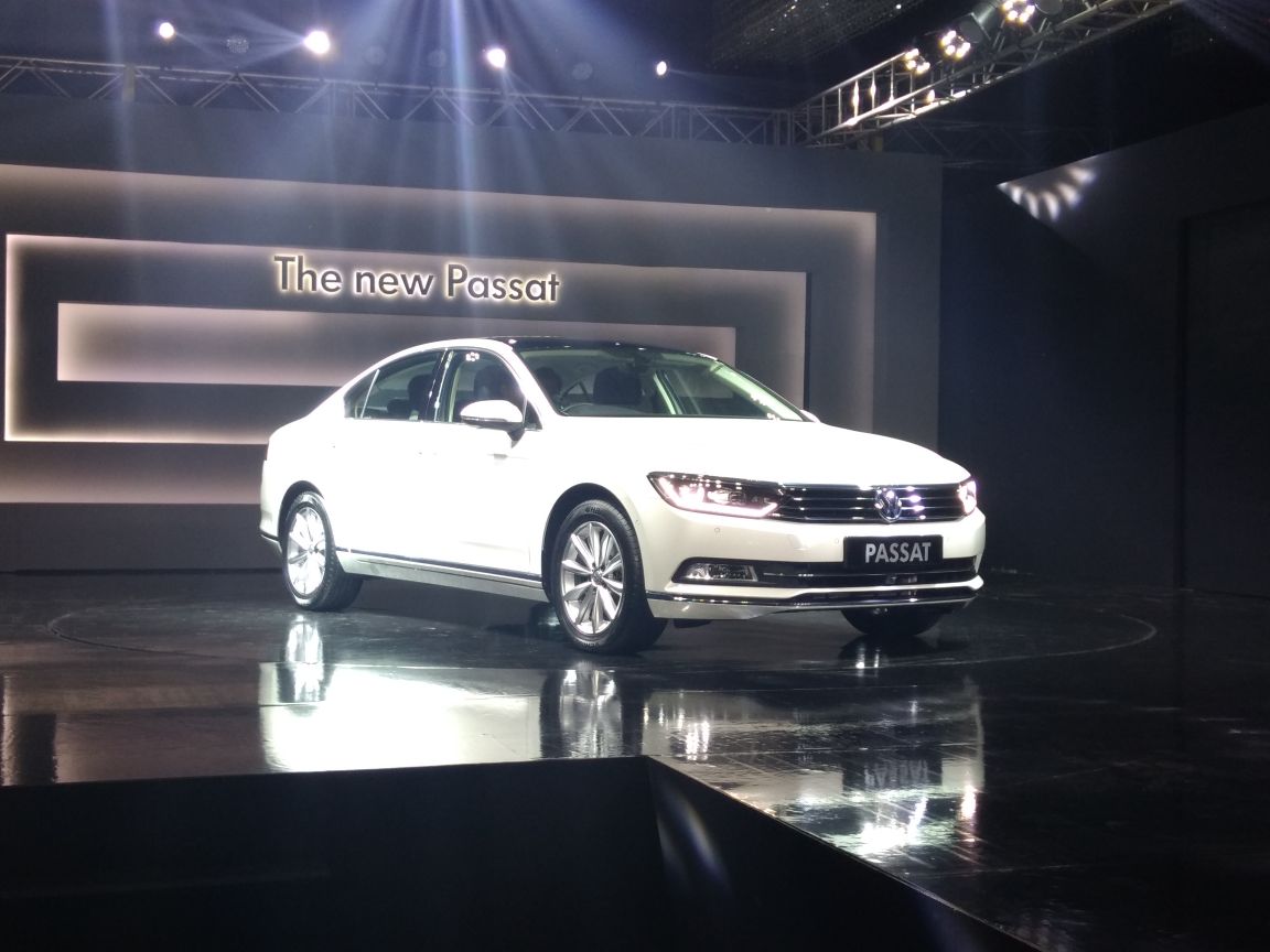 Volkswagen launches a new Passat