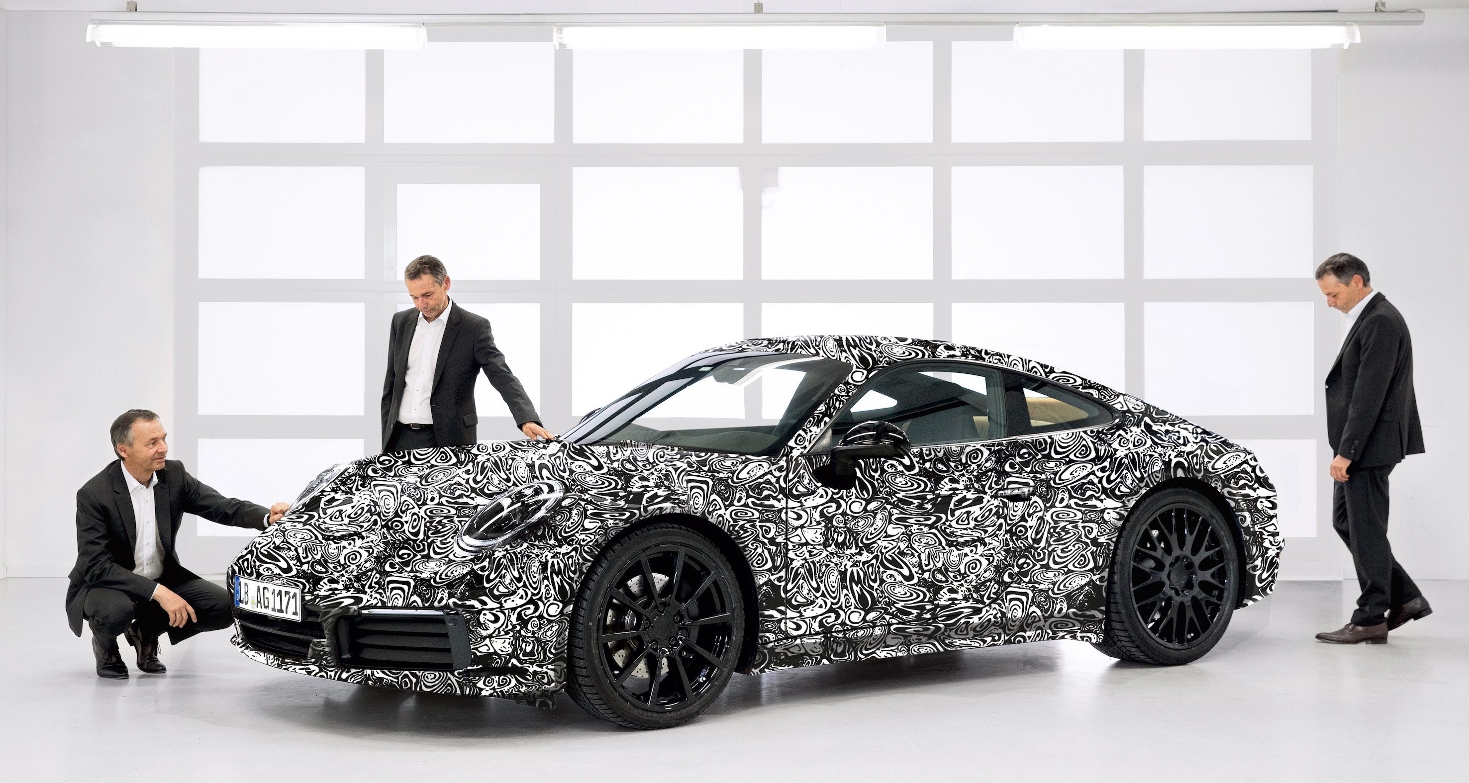 2019 Porsche 992 officially previewed 2019 Porsche 992 officially previewed