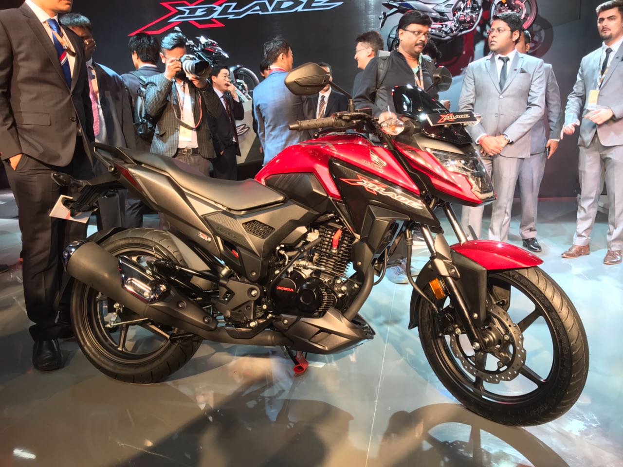 Auto Expo 2018: Honda unveils the X-Blade and CBR250R makes a comeback Auto Expo 2018: Honda unveils the X-Blade and CBR250R makes a comeback