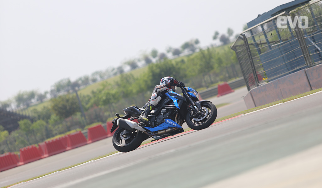 First Ride Review: The Suzuki GSX-S750 Should you buy it? First Ride Review: The Suzuki GSX-S750 Should you buy it?