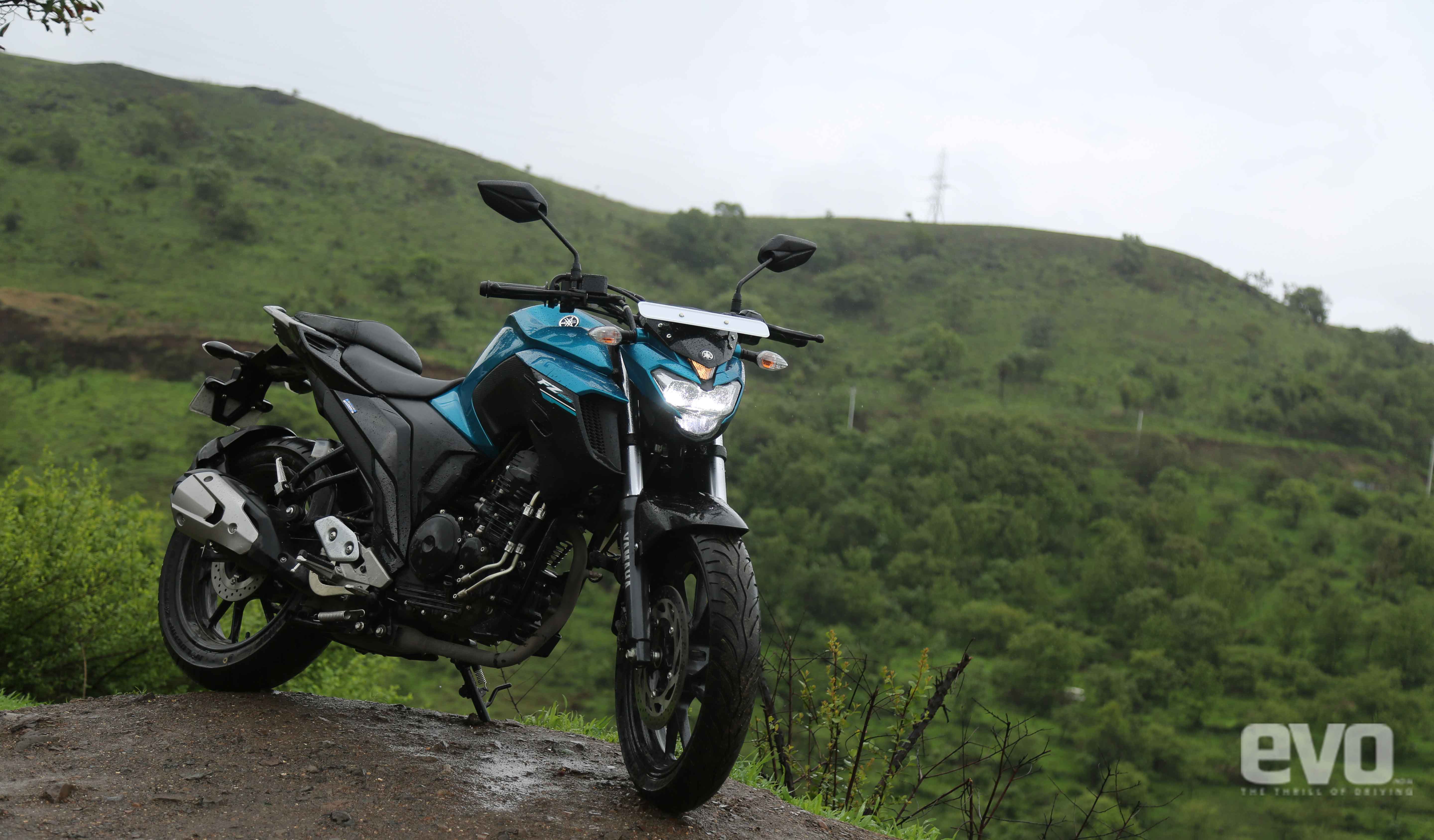 Evo Fleet: Yamaha FZ25 Evo Fleet: Yamaha FZ25