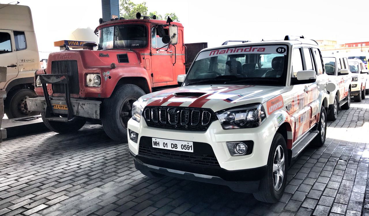 Observations on the cars and even trucks in Iran Observations on the cars and even trucks in Iran