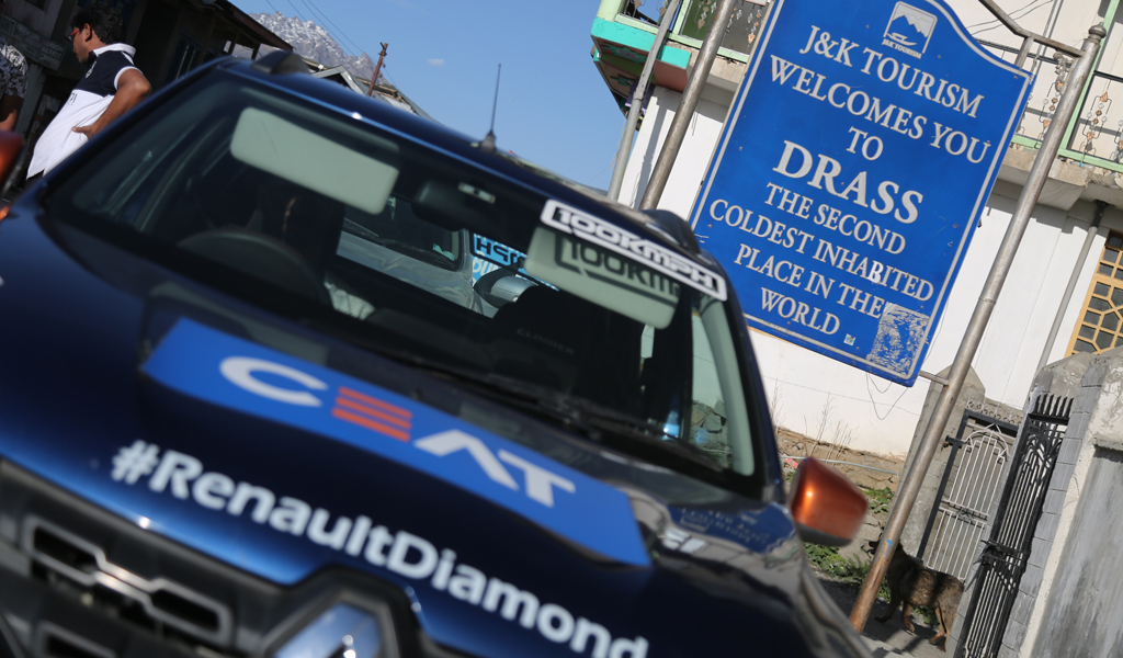 Day 30 – Renault India Diamond Trail – Sonamarg to Kargil and back, mission accomplished Day 30 – Renault India Diamond Trail – Sonamarg to Kargil and back, mission accomplished