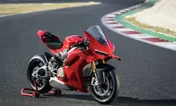 2025 Ducati Panigale V4 and V4 S launched in India, prices start at ₹29.99 lakh