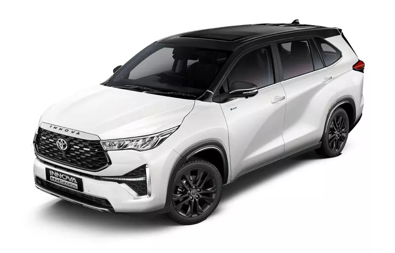 Toyota Innova HyCross Exclusive Edition launched, priced at ₹32.58 lakh Toyota Innova HyCross Exclusive Edition launched, priced at ₹32.58 lakh