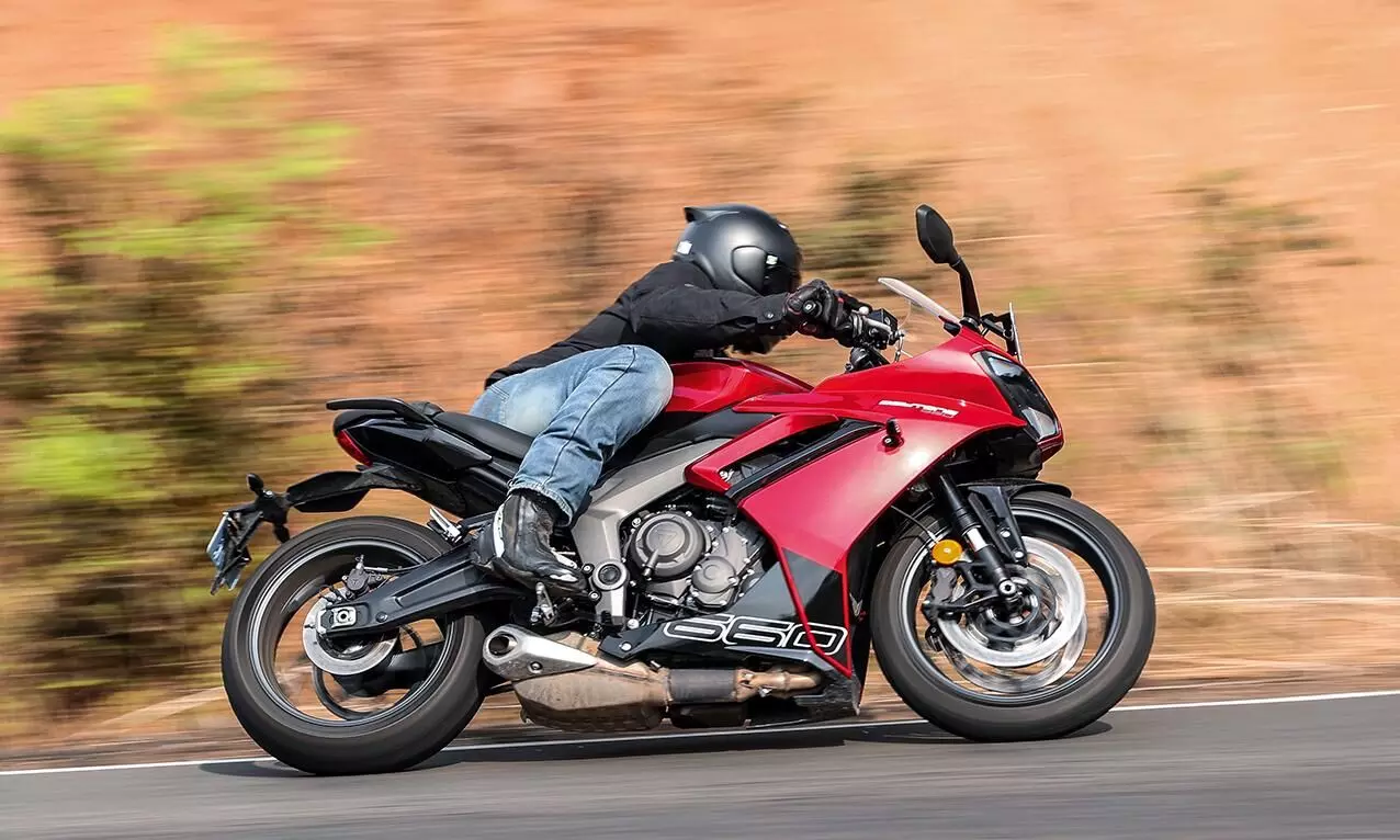 The ride and handling setup is one that is tailored to comfort and the ability to take on the abuse that a variety of roads will have to offer. -Shot by Rohit G Mane for Evo India The ride and handling setup is one that is tailored to comfort and the ability to take on the abuse that a variety of roads will have to offer. -Shot by Rohit G Mane for Evo India