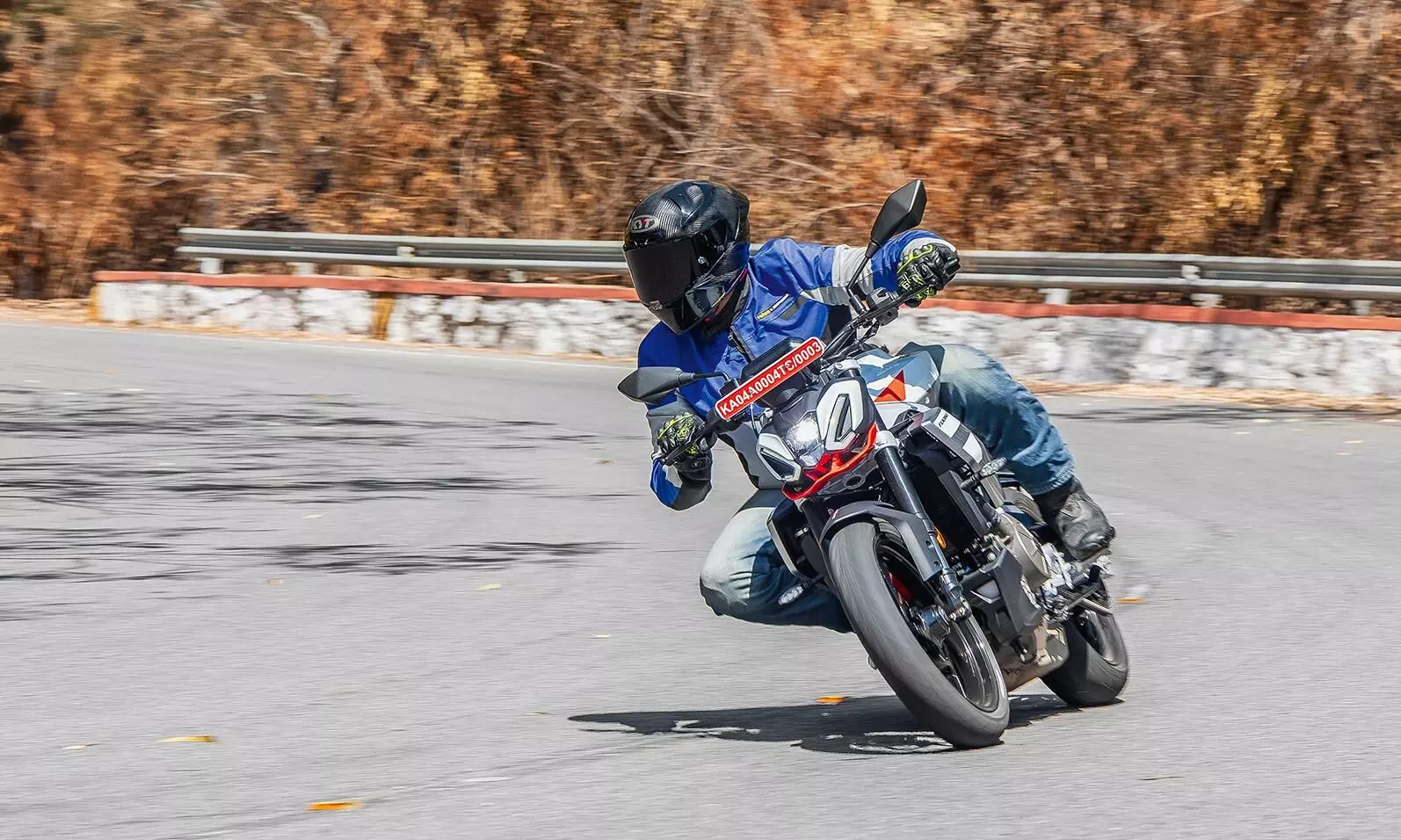 Aprilia Tuono 457 first ride review: The new naked king? Aprilia Tuono 457 first ride review: The new naked king?