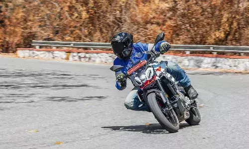 Aprilia Tuono 457 first ride review: The new naked king? Aprilia Tuono 457 first ride review: The new naked king?
