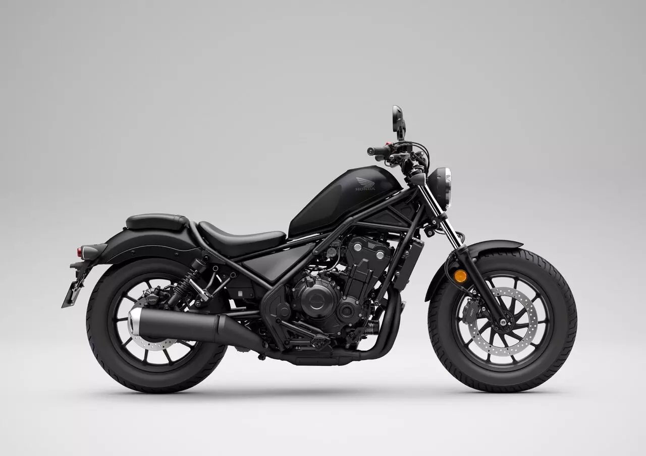 The Honda Rebel 500 is powered by a 471cc engine The Honda Rebel 500 is powered by a 471cc engine