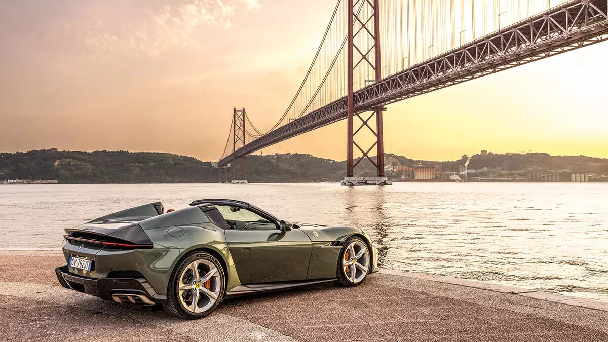 The 812 Superfast has set the bar very high for its successor in spirit, the 12Cilindri The 812 Superfast has set the bar very high for its successor in spirit, the 12Cilindri