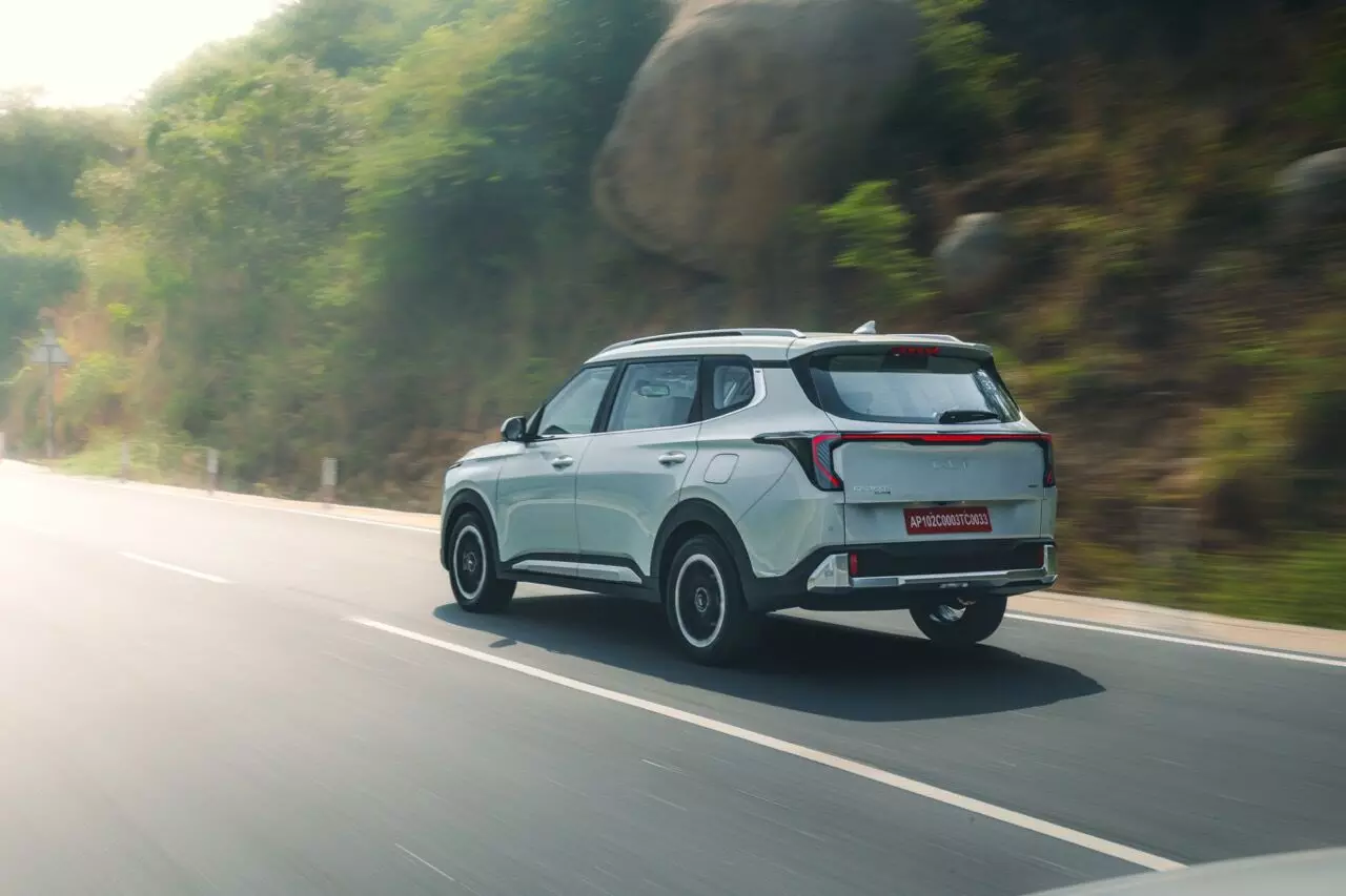 Prices for the Kia Carens Clavis start from ₹11.49 lakh – Shot by Avdhoot A Kolhe for evo India Prices for the Kia Carens Clavis start from ₹11.49 lakh – Shot by Avdhoot A Kolhe for evo India