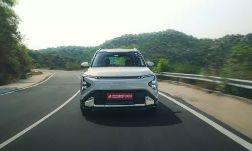 Kia Carens Clavis launched; prices start from ₹11.49 lakh Kia Carens Clavis launched; prices start from ₹11.49 lakh