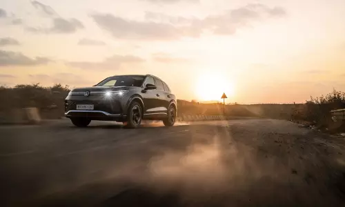 Volkswagen Tiguan R-Line Special Feature: Relentless and refined Volkswagen Tiguan R-Line Special Feature: Relentless and refined