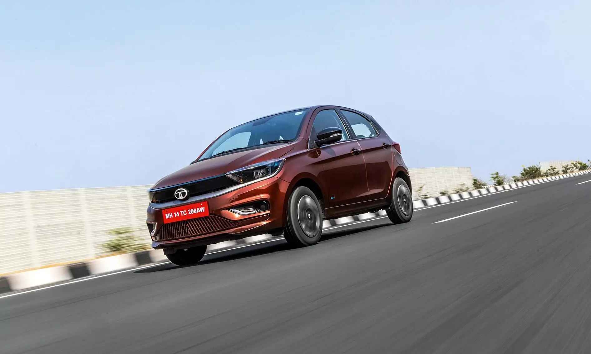 2025 Tata Tiago.ev first drive review 2025 Tata Tiago.ev first drive review
