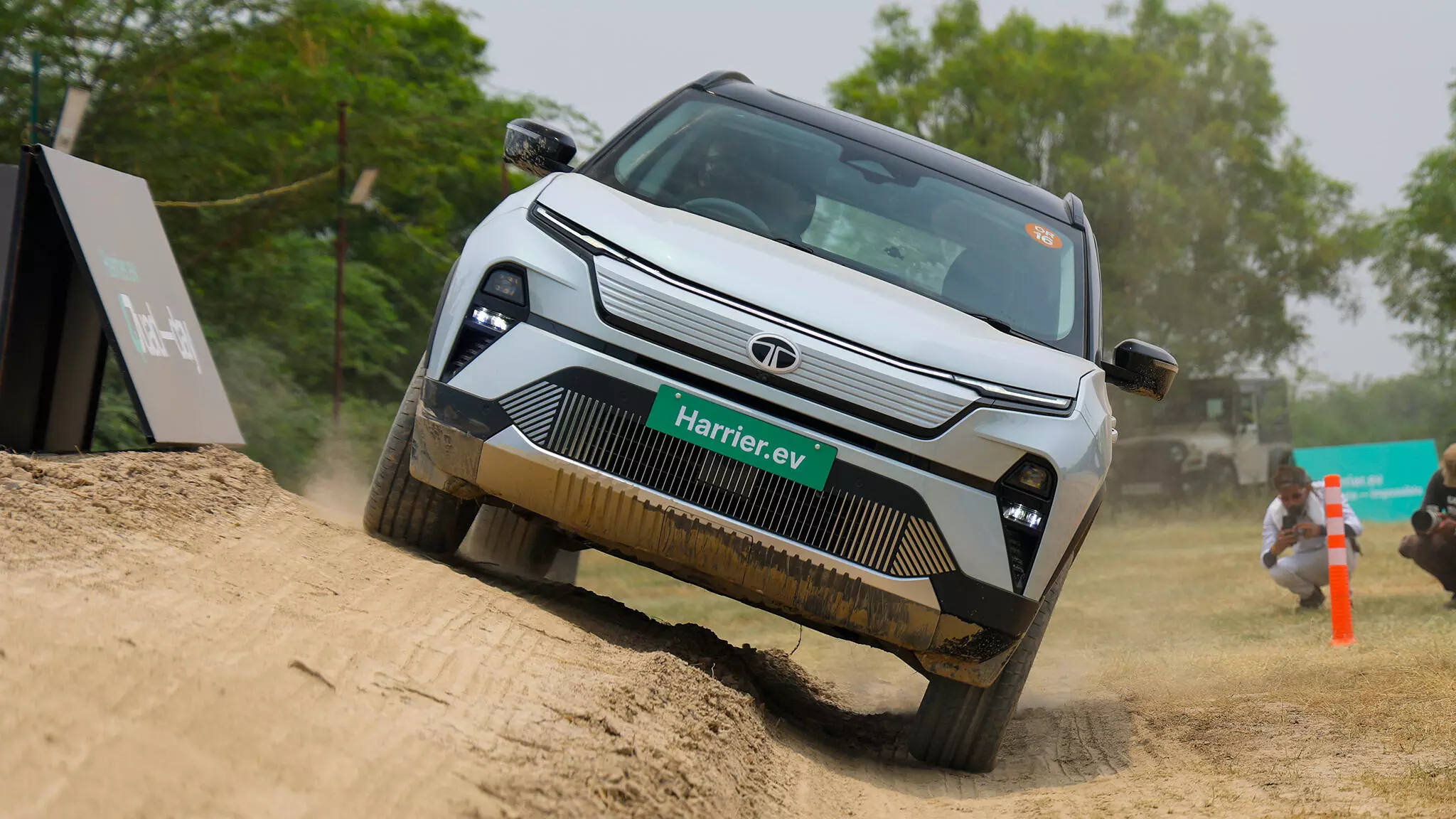 The Harrier EV remained steady and composed during this side-incline test. -Shot by Rohit G Mane for Evo India