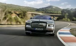 Rolls-Royce Black Badge Spectre launched in India, prices start from ₹9.5 crore Rolls-Royce Black Badge Spectre launched in India, prices start from ₹9.5 crore