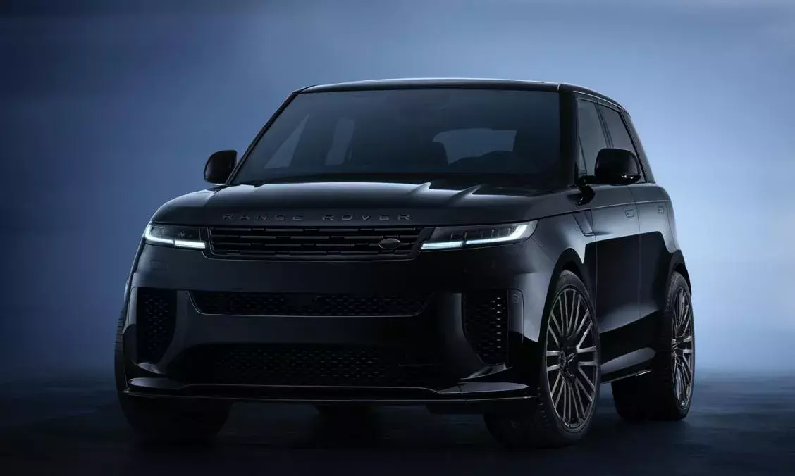 Range Rover Sport SV Black Edition unveiled