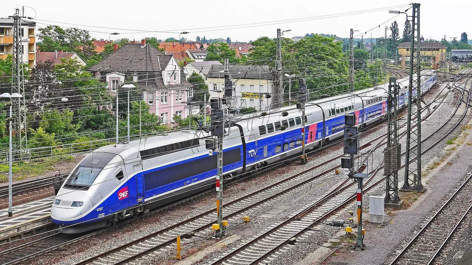 Despite experiencing high-speed trains like the TGV, Bijoy prefers the old-school experience of travelling on a steam train. Despite experiencing high-speed trains like the TGV, Bijoy prefers the old-school experience of travelling on a steam train.