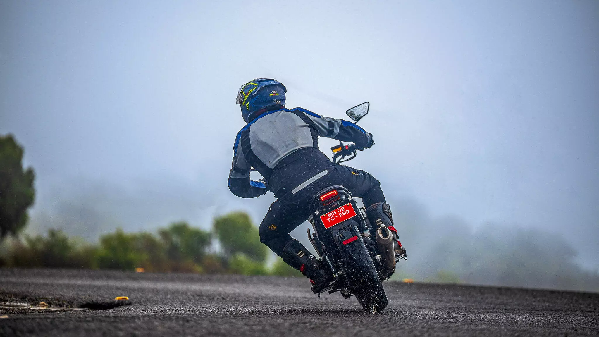 The bikes have a subtle yet a throaty and raspy exhaust note which is easy to live with on a daily basis while being sufficiently engaging. -Shot by Rohit G Mane for Evo India The bikes have a subtle yet a throaty and raspy exhaust note which is easy to live with on a daily basis while being sufficiently engaging. -Shot by Rohit G Mane for Evo India