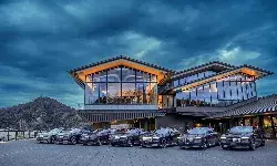 2025 Rolls-Royce Black Badge Spectre driven at the Magarigawa Club, Japan 2025 Rolls-Royce Black Badge Spectre driven at the Magarigawa Club, Japan