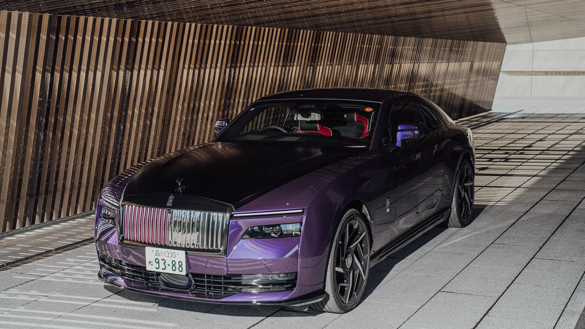 The Black Badge Spectre is the most powerful Rolls-Royce with a maximum output of  650bhp with 900Nm.