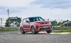 2025 Range Rover Sport SV Edition Two special feature: Welcome to SV Track Attack 2025 Range Rover Sport SV Edition Two special feature: Welcome to SV Track Attack