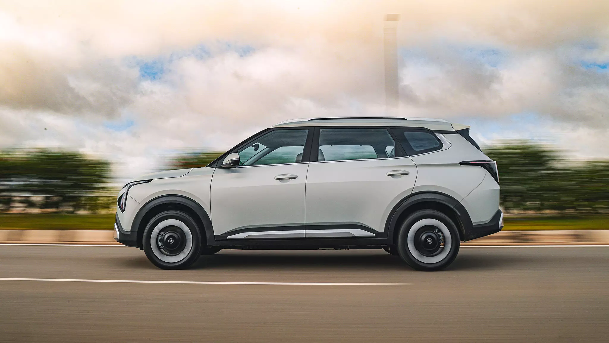 The regen works really well and benefits from having four levels to cater to a variety of driving styles; the one pedal driving mode is enabled in Level 2. The regen works really well and benefits from having four levels to cater to a variety of driving styles; the one pedal driving mode is enabled in Level 2.