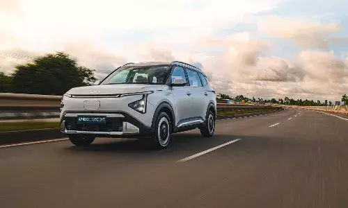 2025 Kia Carens Clavis EV: An EV that can hold 2025 Kia Carens Clavis EV: An EV that can hold