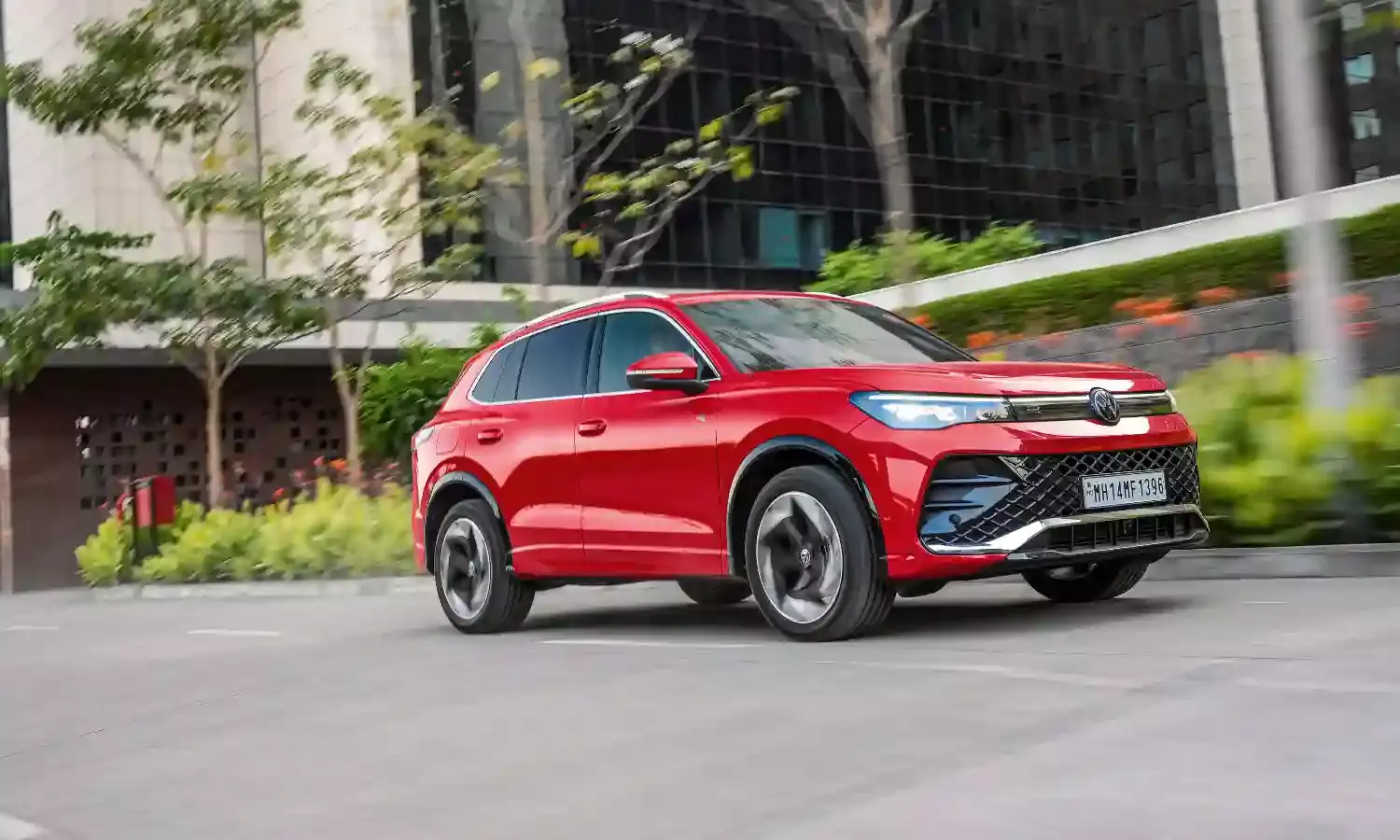 Volkswagen Tiguan R-Line special feature: Power and precision
