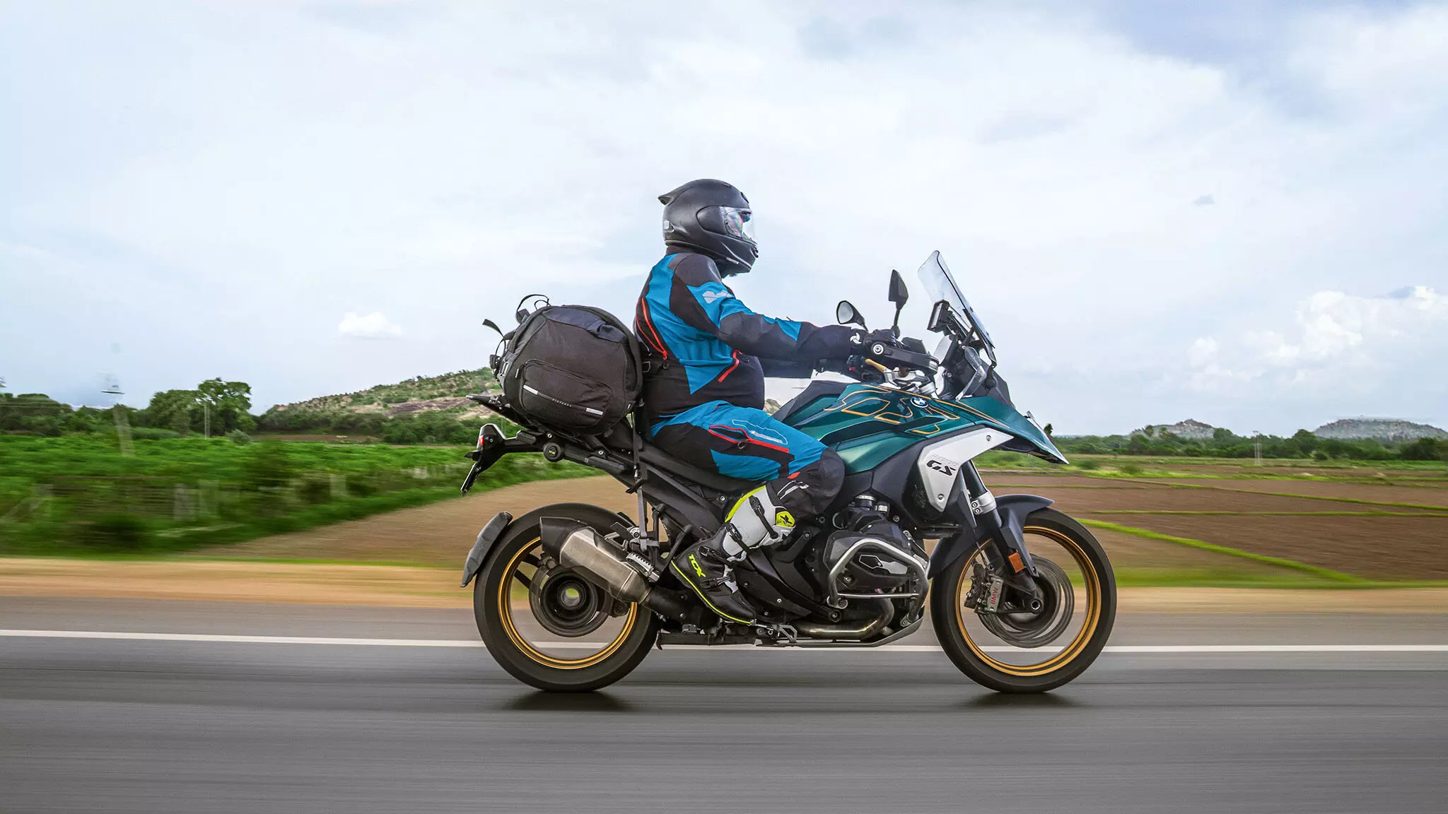 Riding solo, there was more than enough place to mount luggage; radar-guided cruise control and forward collision warning aren’t ideal for Indian highways; the Boxer engine has so much torque to give — Shot by Avdhoot A Kolhe & Rohit G Mane for evo India Riding solo, there was more than enough place to mount luggage; radar-guided cruise control and forward collision warning aren’t ideal for Indian highways; the Boxer engine has so much torque to give — Shot by Avdhoot A Kolhe & Rohit G Mane for evo India