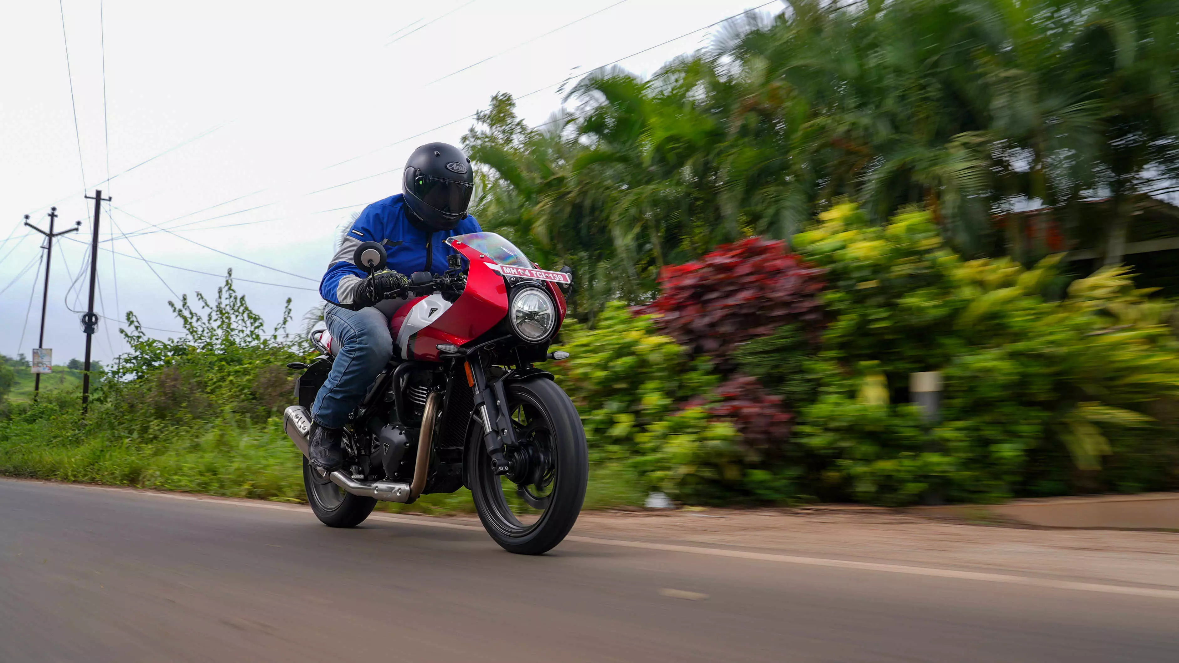 Triumph Thruxton 400 first ride review: A proper Thruxton or a Speed 400 in fancy clothes?