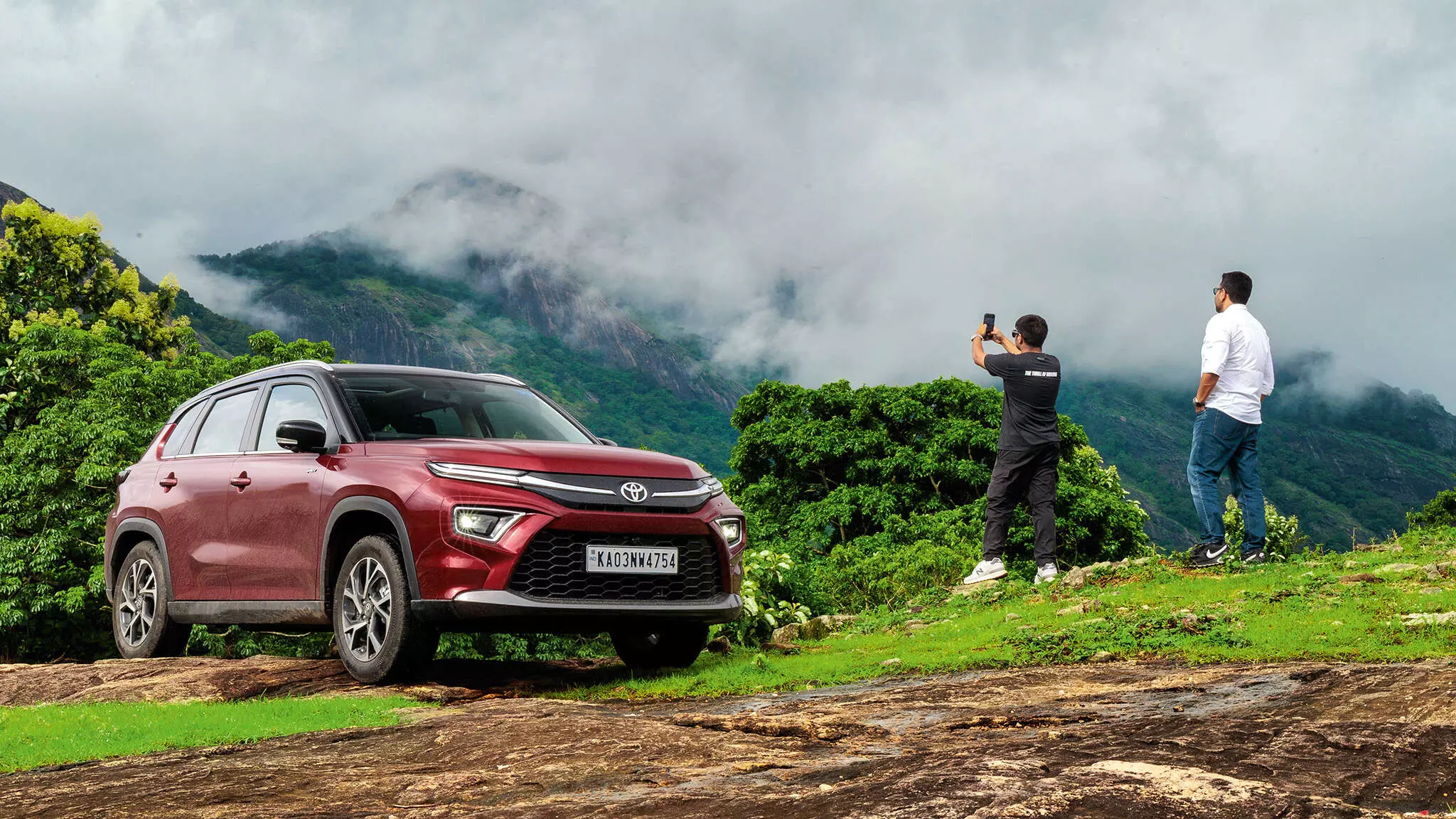 Toyota Urban Cruiser Hyryder special feature: Hybrid long drive via the Palakkad Gap