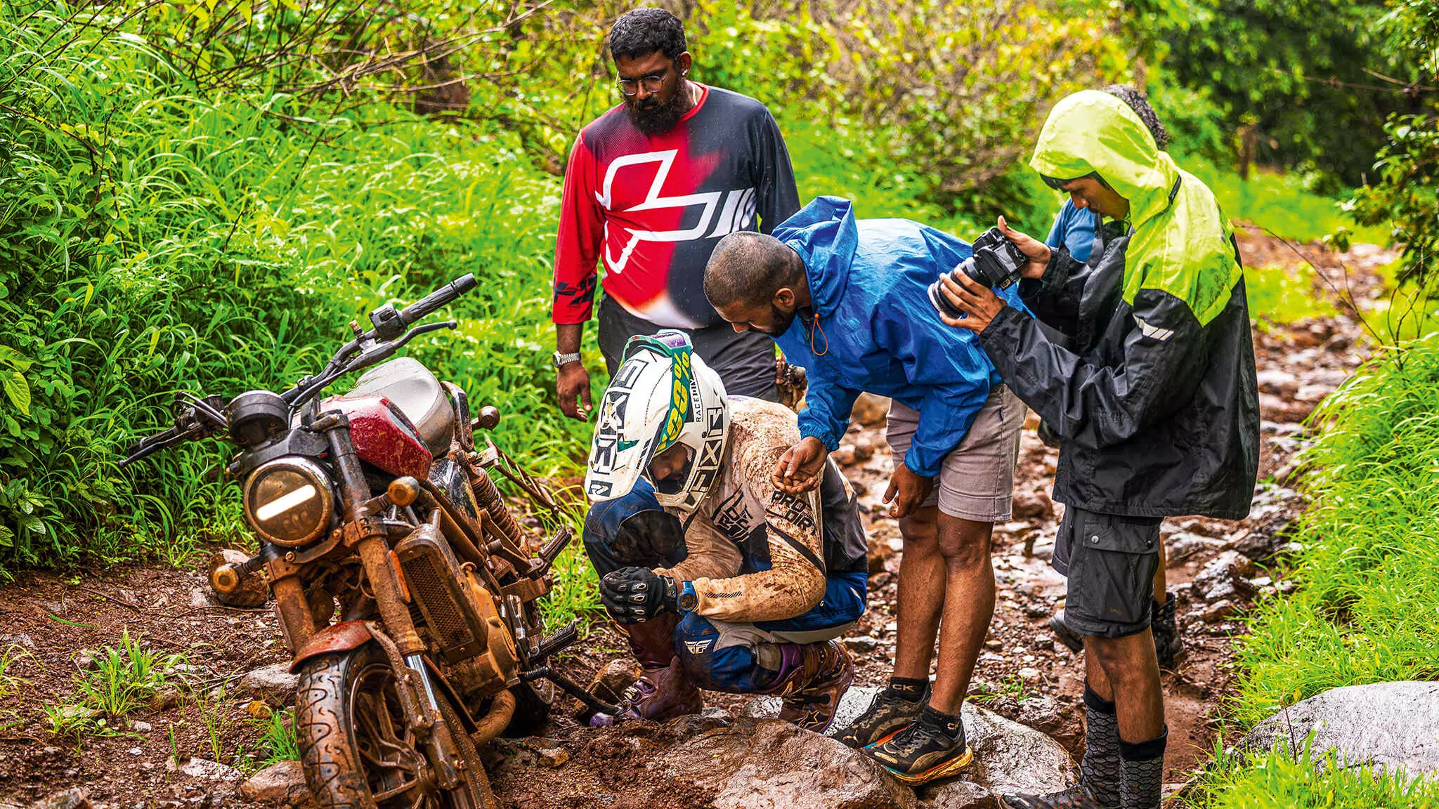 We were astonished to find that only the side stand spring was broken that was quickly put back together — Shot by Avdhoot A Kolhe for evo India We were astonished to find that only the side stand spring was broken that was quickly put back together — Shot by Avdhoot A Kolhe for evo India