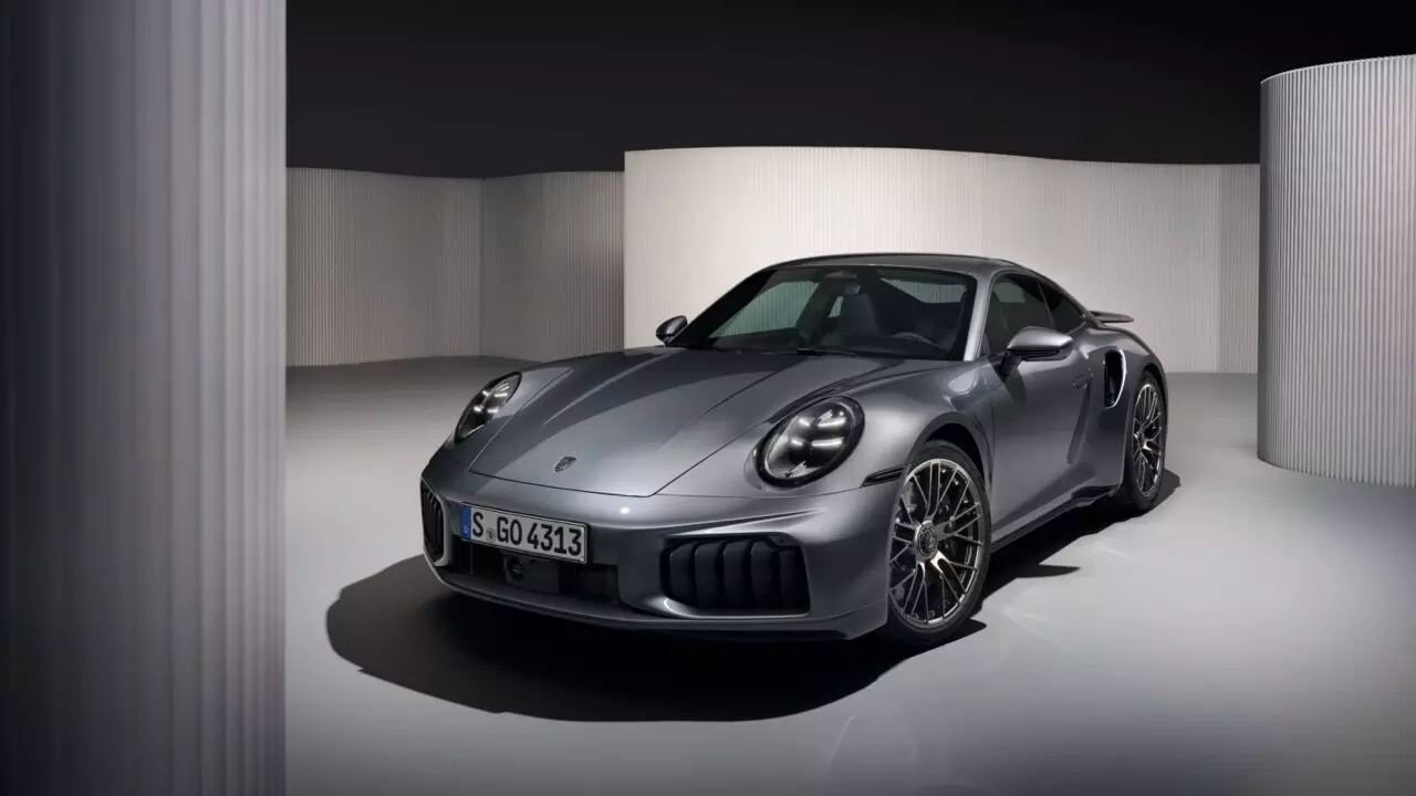 2025 Porsche 911 Turbo S unveiled: Most powerful production 911 till date 2025 Porsche 911 Turbo S unveiled: Most powerful production 911 till date