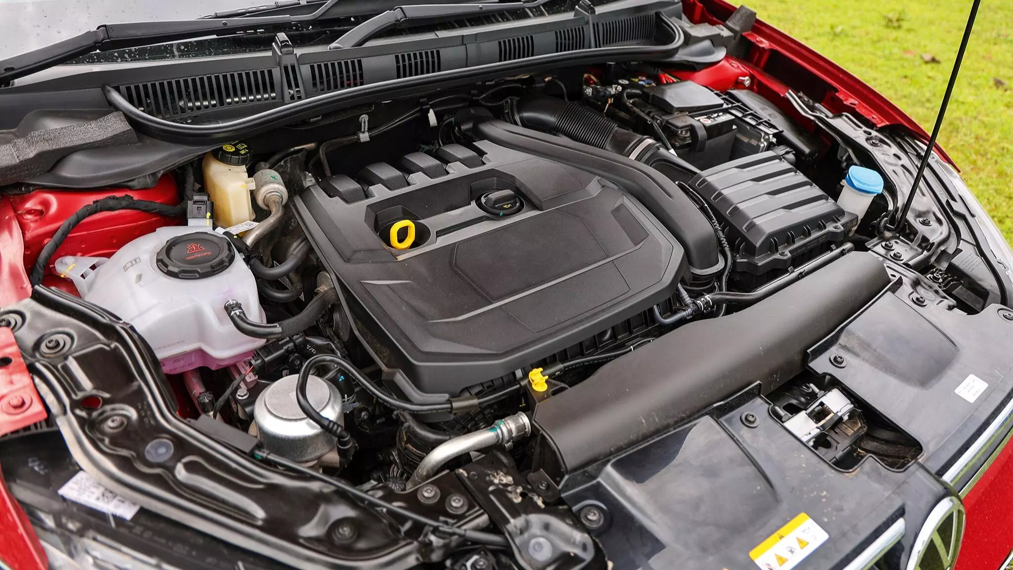 The Volkswagen Virtus is offered with two TSI petrol engines – the 1-litre TSI and the 1.5-litre TSI EVO engine, both of which can be mated to a manual or an automatic transmission