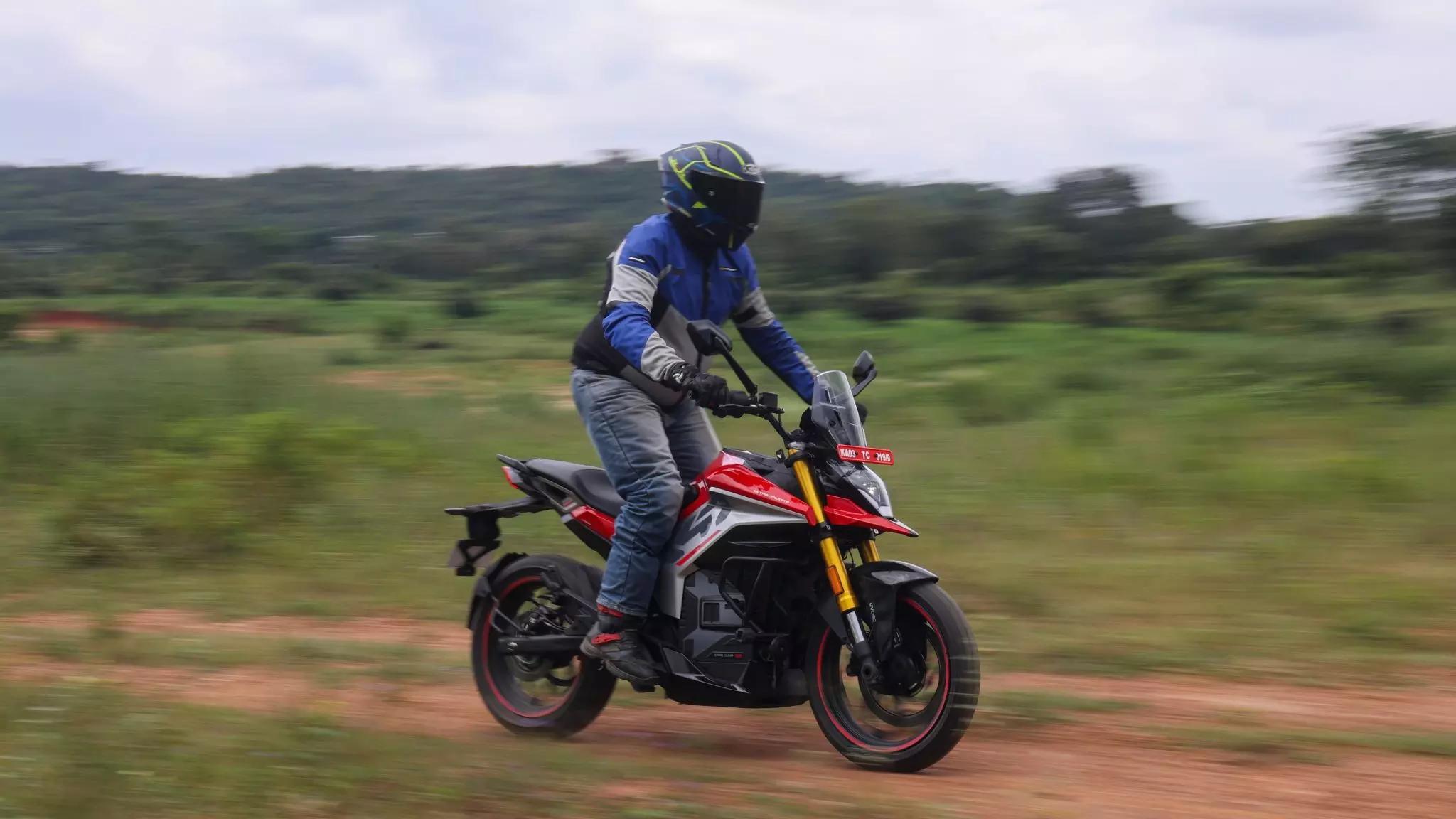 The X47 is an ADV-style bike and not a thoroughbred ADV bike; it can handle the odd rough surfaces, but isnt meant to be used for off-roading — Shot by Rohit G Mane for evo India 
