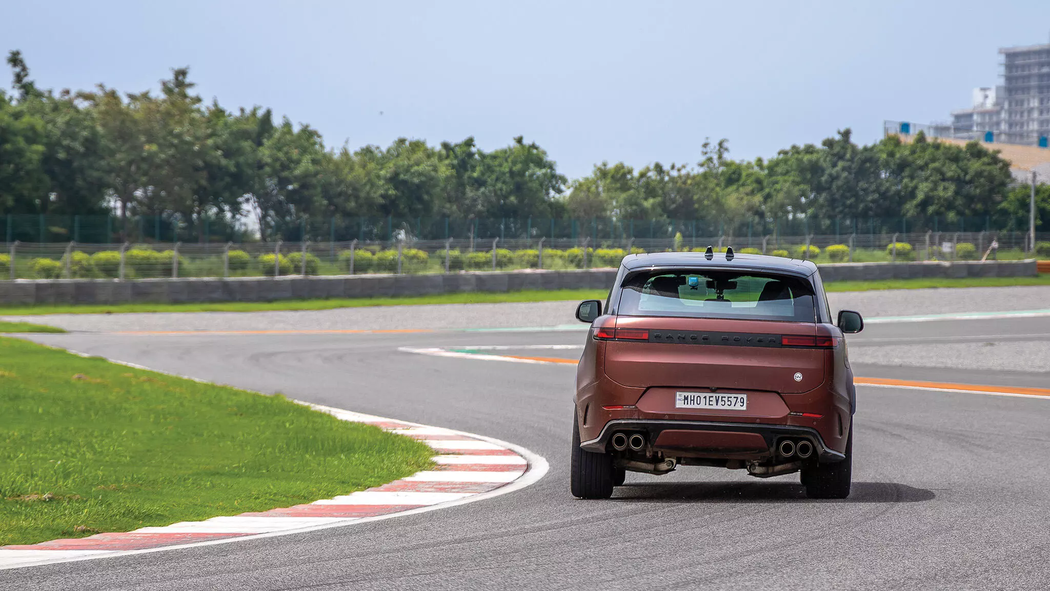 The Range Rover Sport SV Edition Two corners flat, by the magic from its 6D Dynamics suspension and a wide track — Shot by Rohit G Mane for evo India The Range Rover Sport SV Edition Two corners flat, by the magic from its 6D Dynamics suspension and a wide track — Shot by Rohit G Mane for evo India