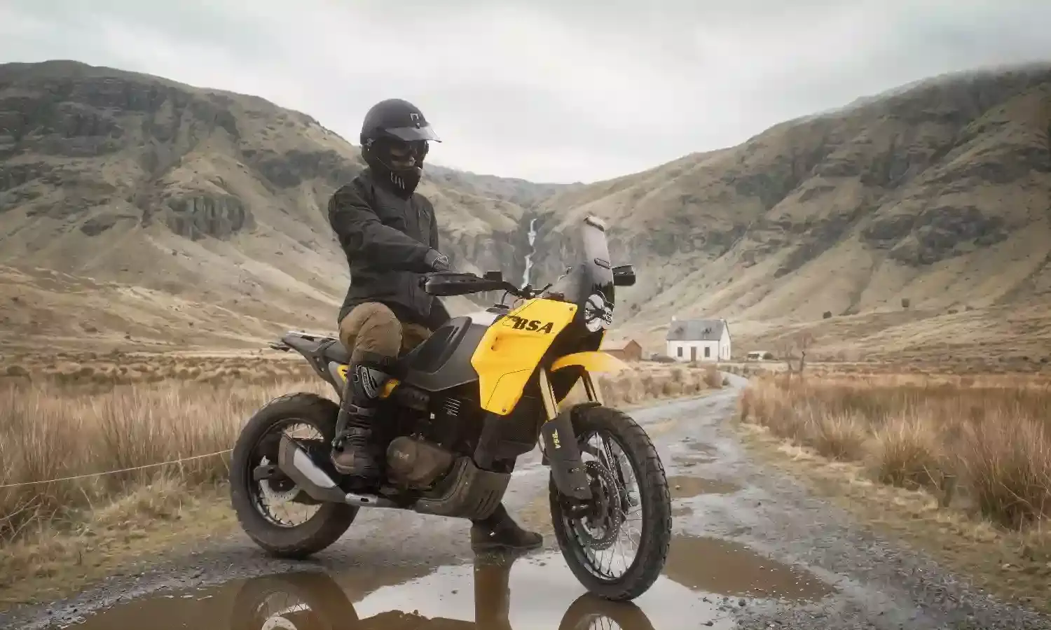 BSA Thunderbolt Concept Breaks Cover at EICMA 2025