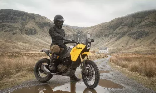 BSA Thunderbolt Concept Breaks Cover at EICMA 2025