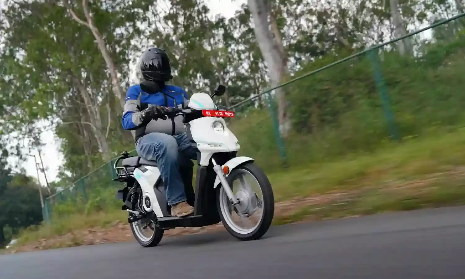 Numeros N-First first ride review : The new go-to for first-time scooter buyers?