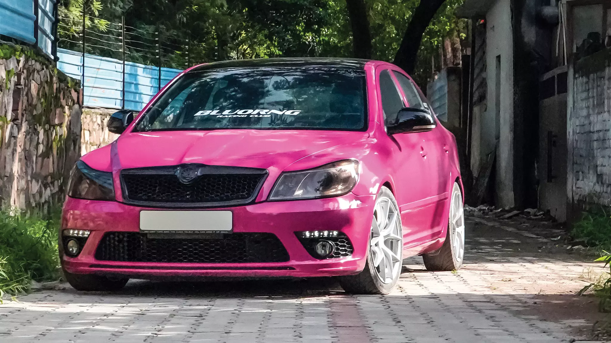 Skoda Laura: Flyin’ Arrow