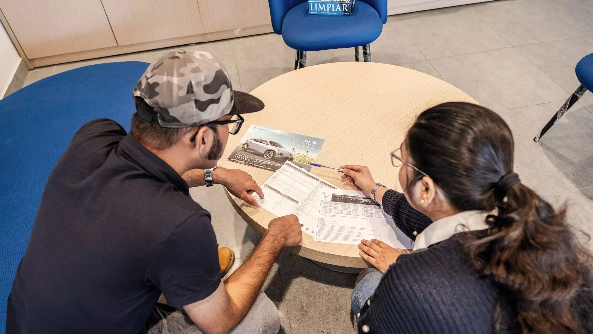 A well-informed VinFast customer executive giving a detailed introduction of the models and their variants — Shot by Sachin Khot for evo India 