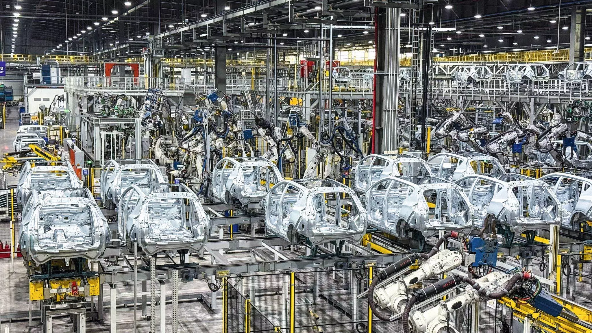 The Thoothukudi plant is VinFasts way to show serious commitment to India; it has a production capacity of 1.5 lakh cars a year, but initial production plan is set at 50,000 units