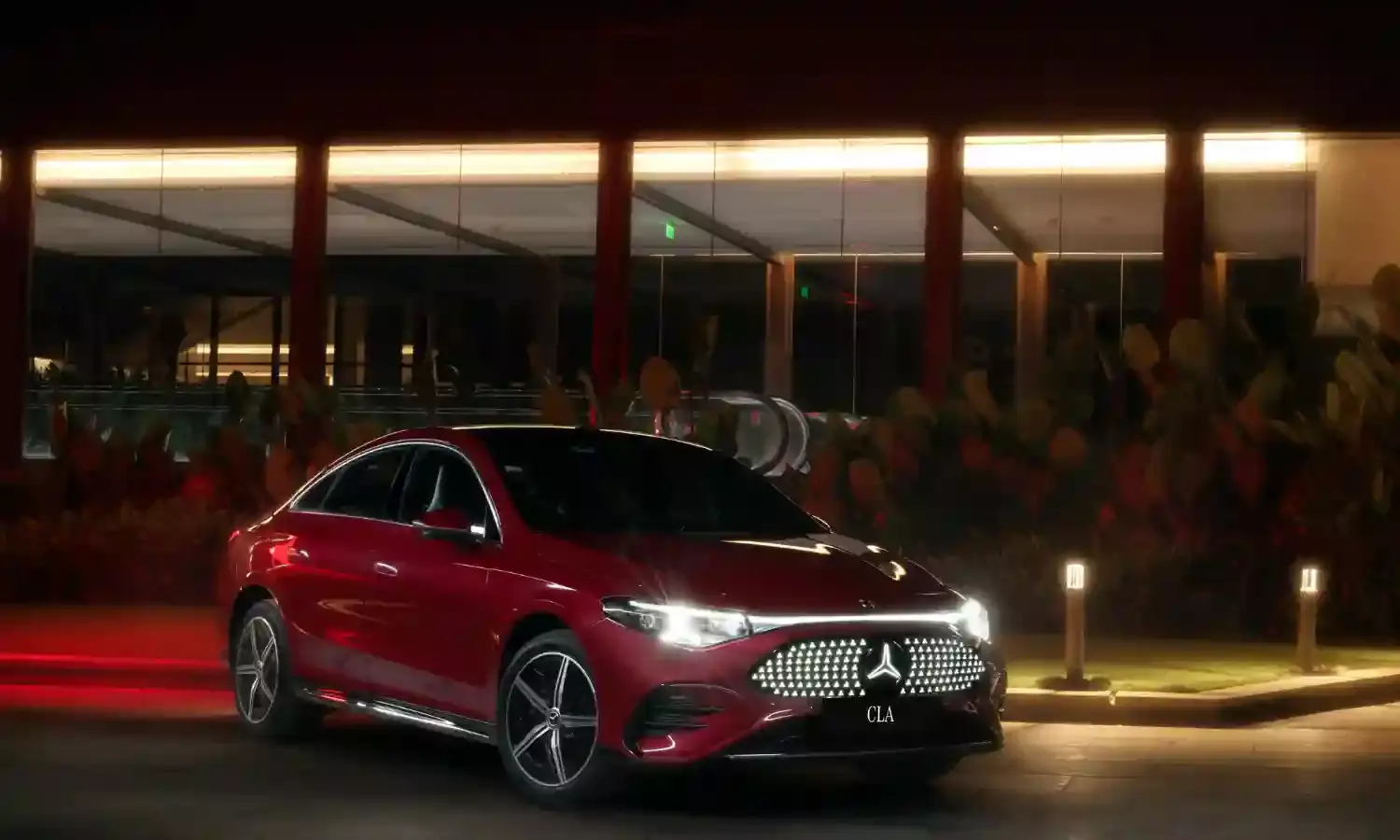 Mercedes-Benz unveils the new generation CLA