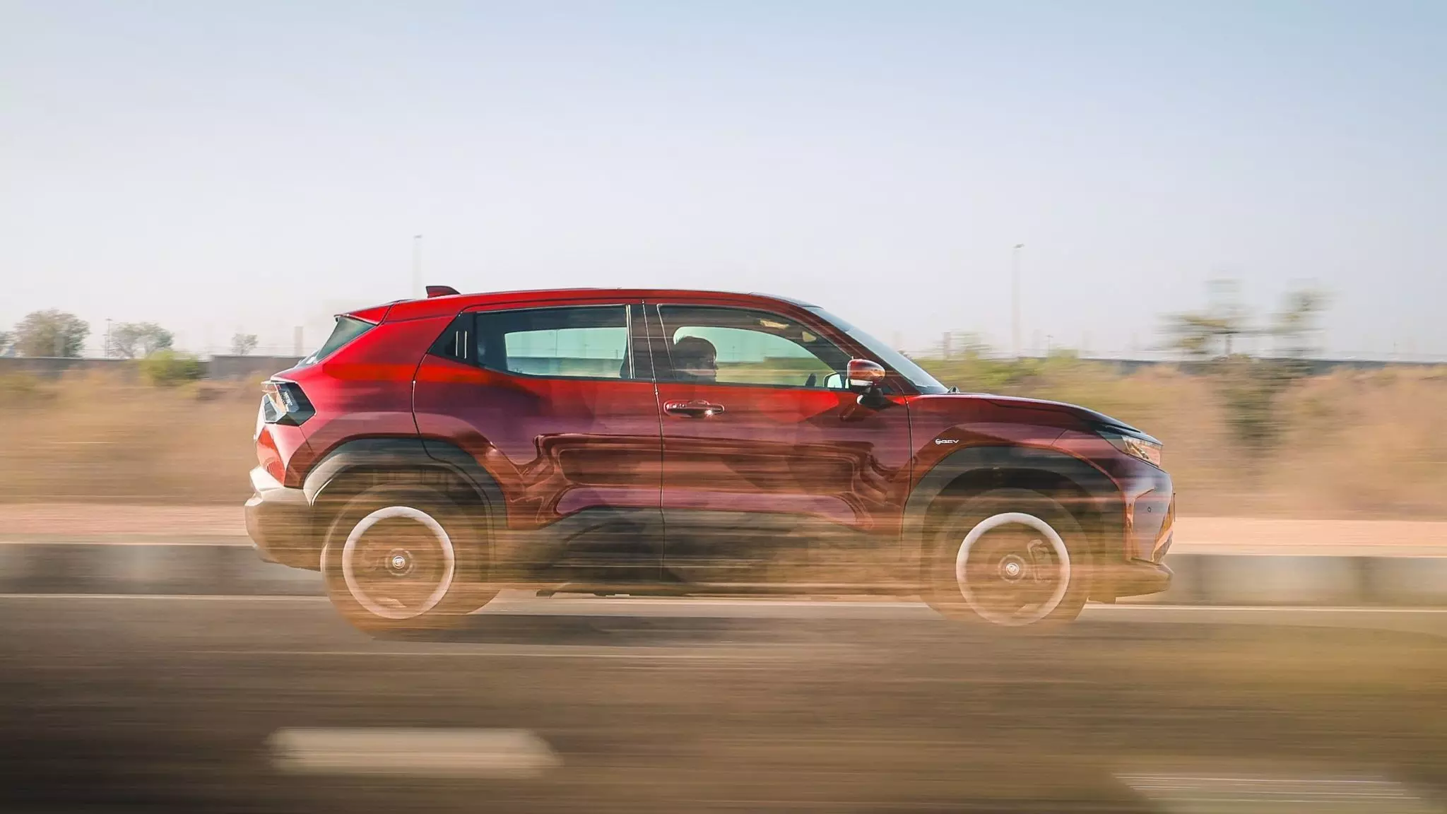 The suspension toes the line between comfort and control, making it predictable yet it isnt meant for enthusiastic driving — Shot by Avdhoot A Kolhe for evo India